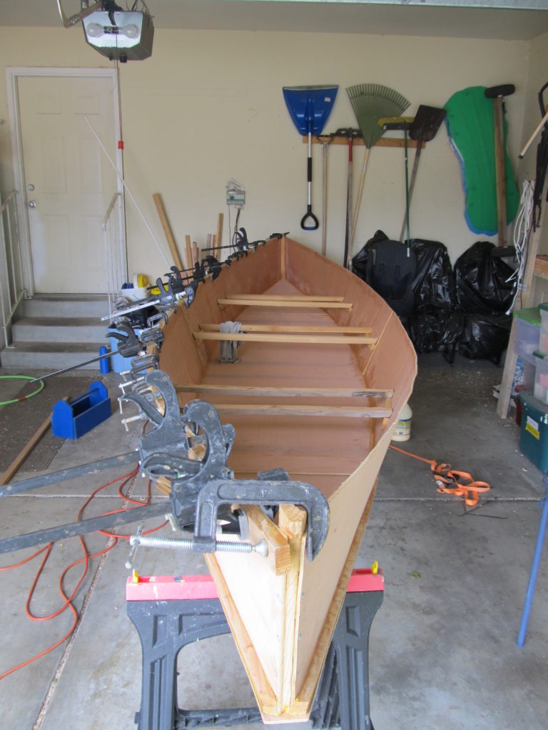 The gunwale really evened out the curve on that side. I can't wait to see what the boat looks like with both gunwales.